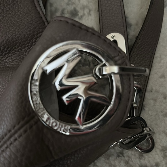 Michael Kors Large Fulton shoulder bag - Picture 6 of 7